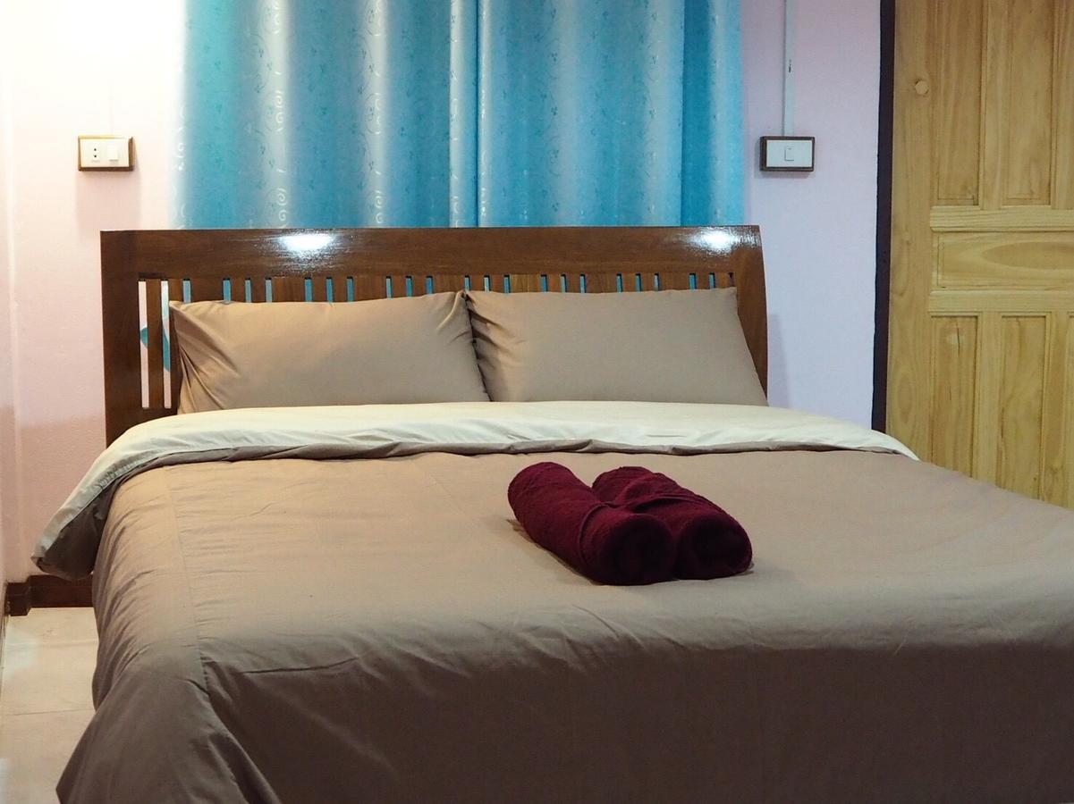 Smile Resort Ban Phai Cham Sin Exterior photo